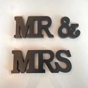 MR & MRS Black Wooden letters that stand on their own